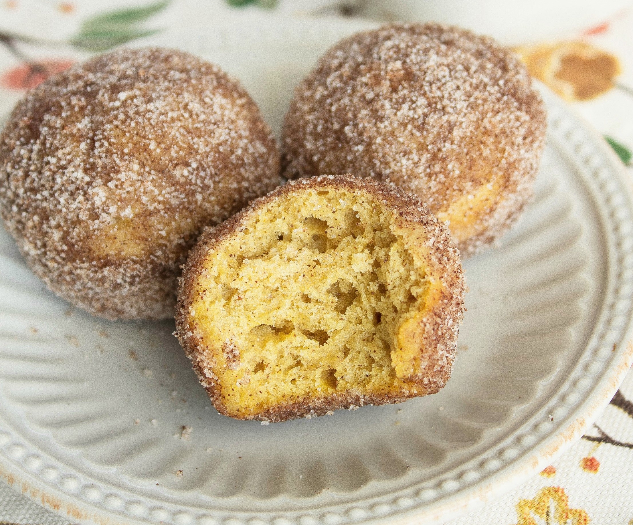 Mini Pumpkin Doughnut Muffins
